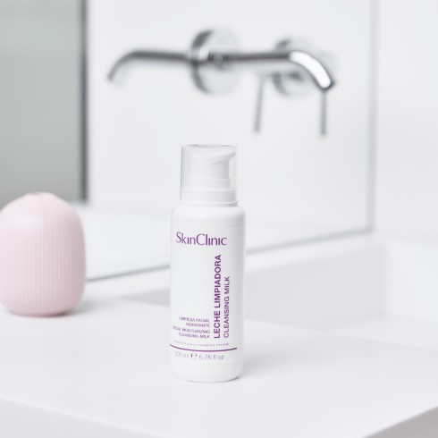 Cleansing Milk 2